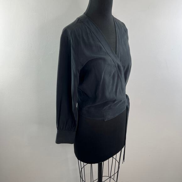 EVERLANE The Washable Black Crop Wrap Blouse Silk V-Neck Tie-Waist Size Small S - Picture 5 of 8